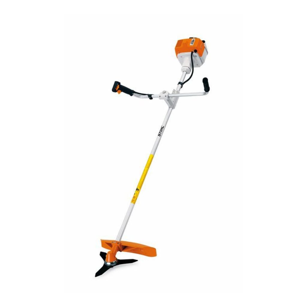 MOTOGUADAÑA STIHL C/CUCH/TANZA 7.7 KG. FS-220 36.3 CC.